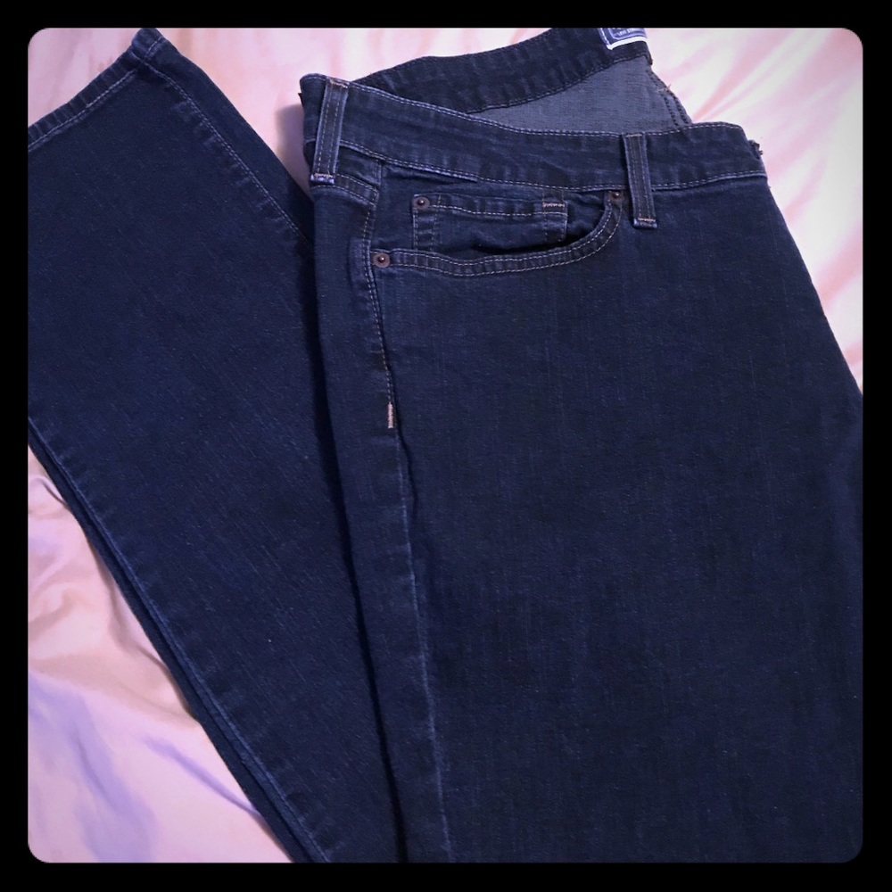 Signature Levi straight cut jeans